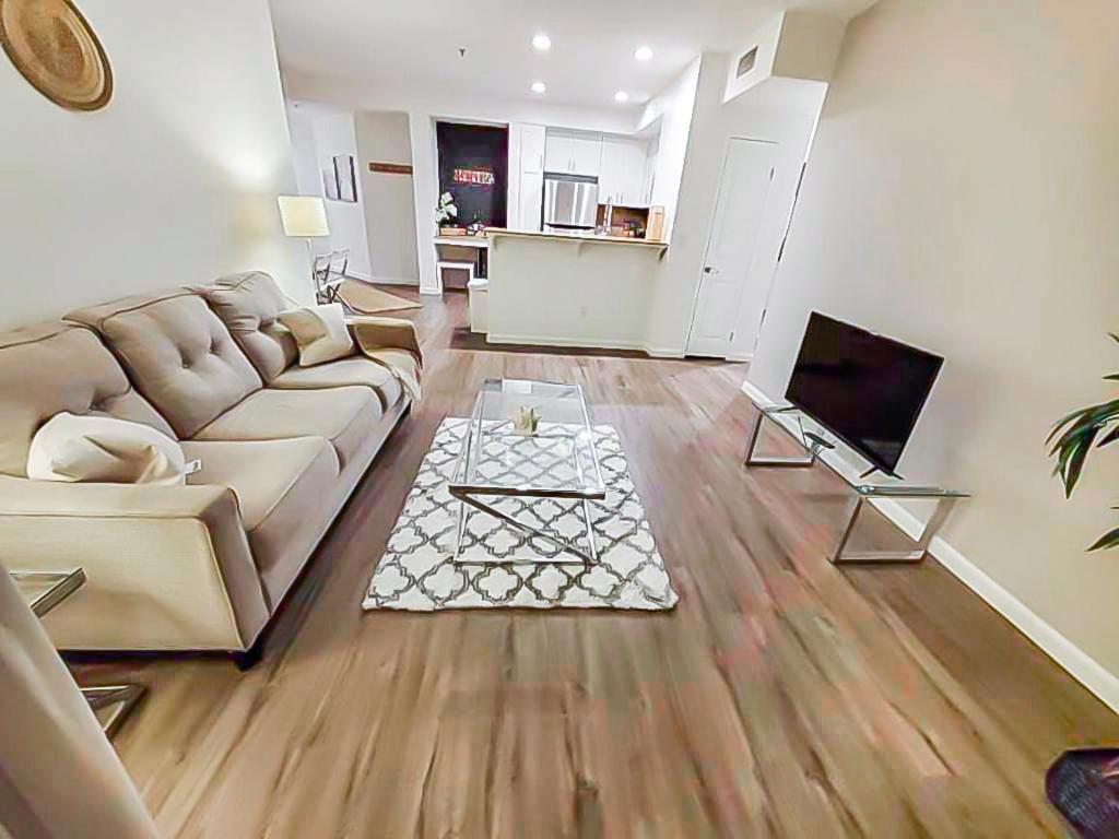 Two Bedroom Condo At Universal Studios Лос Анджелис Екстериор снимка