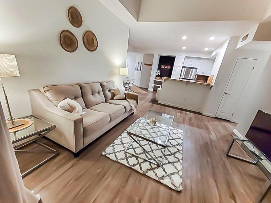 Two Bedroom Condo At Universal Studios Лос Анджелис Екстериор снимка